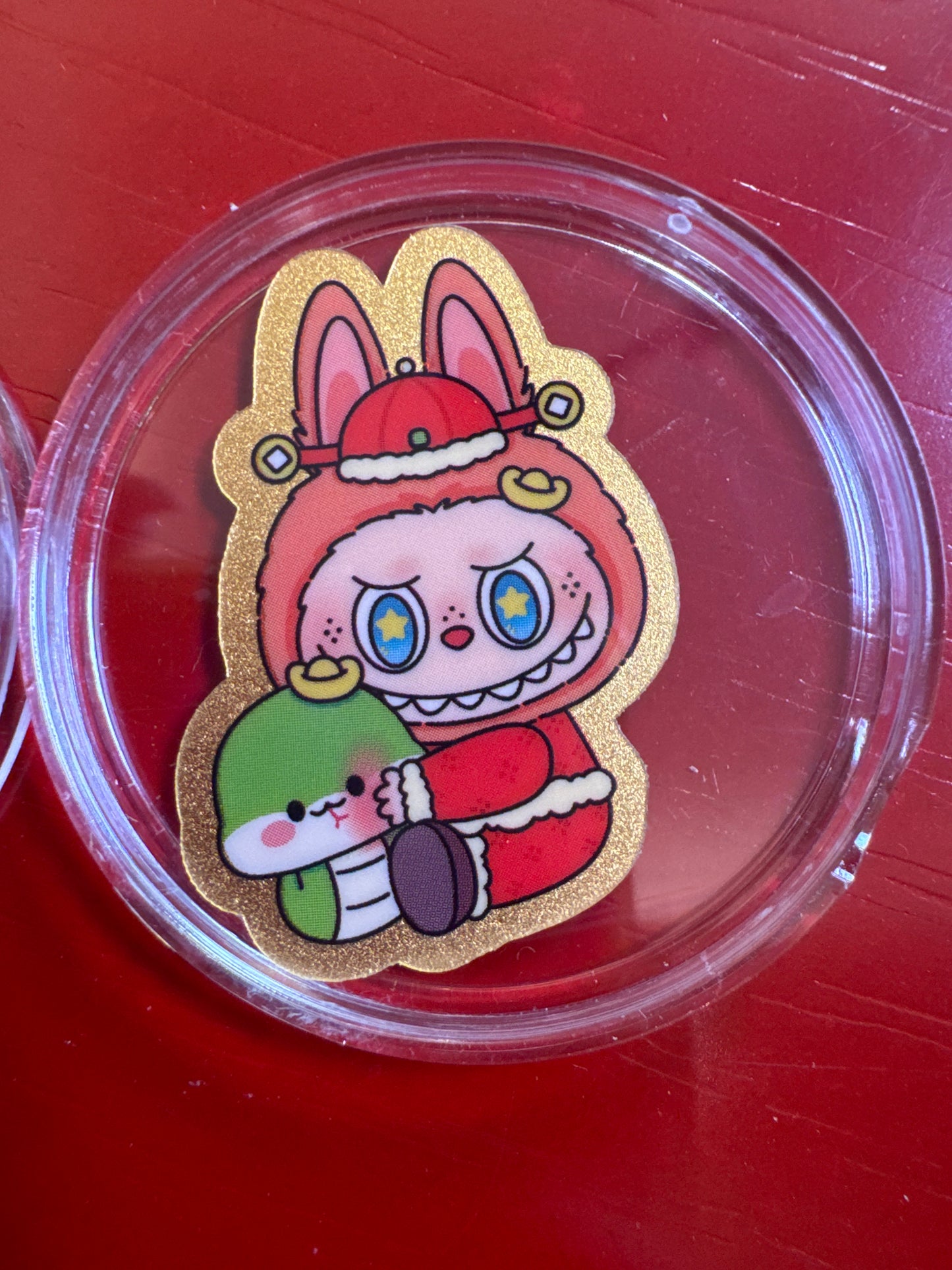 2mg Gold Stickers