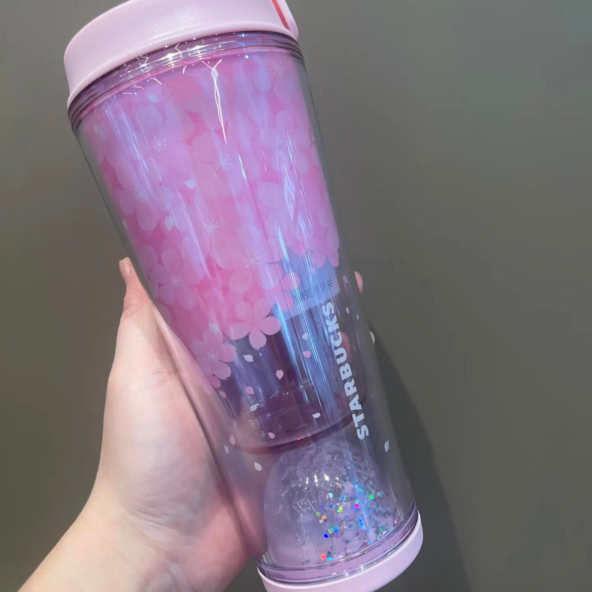 Starbucks cup num 360