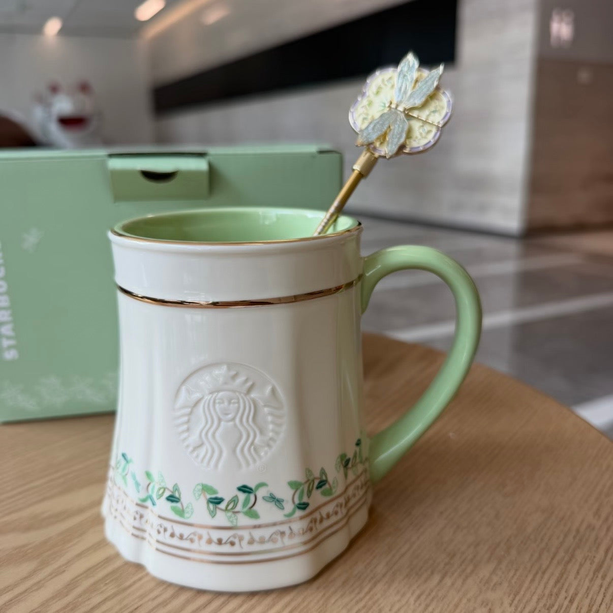 Starbucks cup num 1523