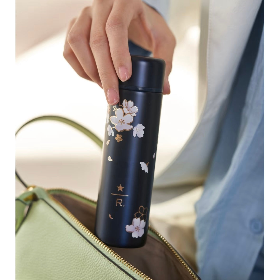 Starbucks cup num 1042