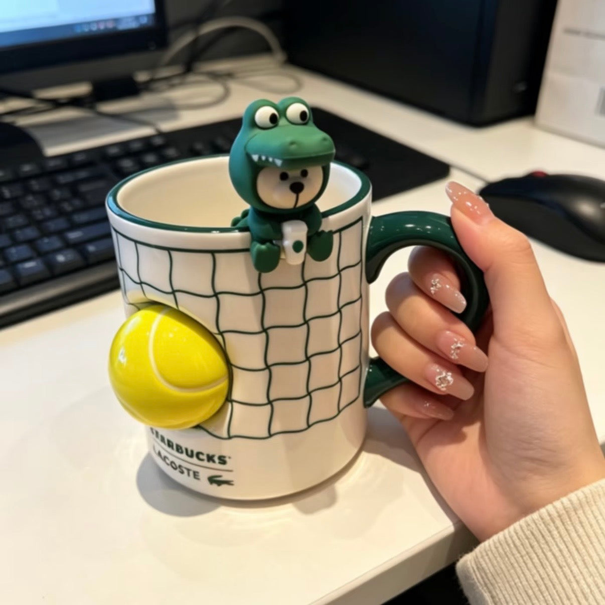 Starbucks cup num 1553