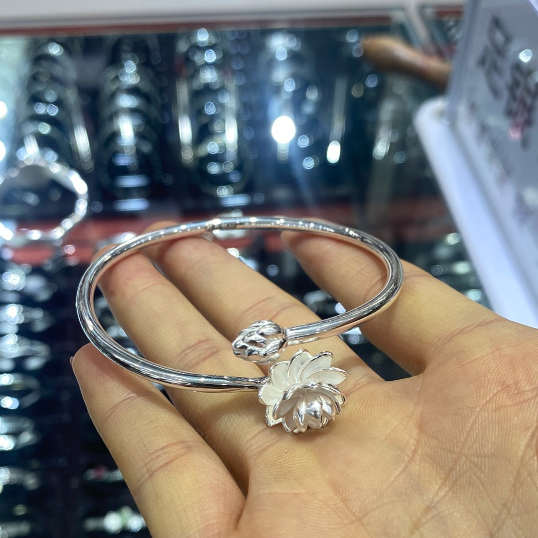 Lisa link 24 4.23 man