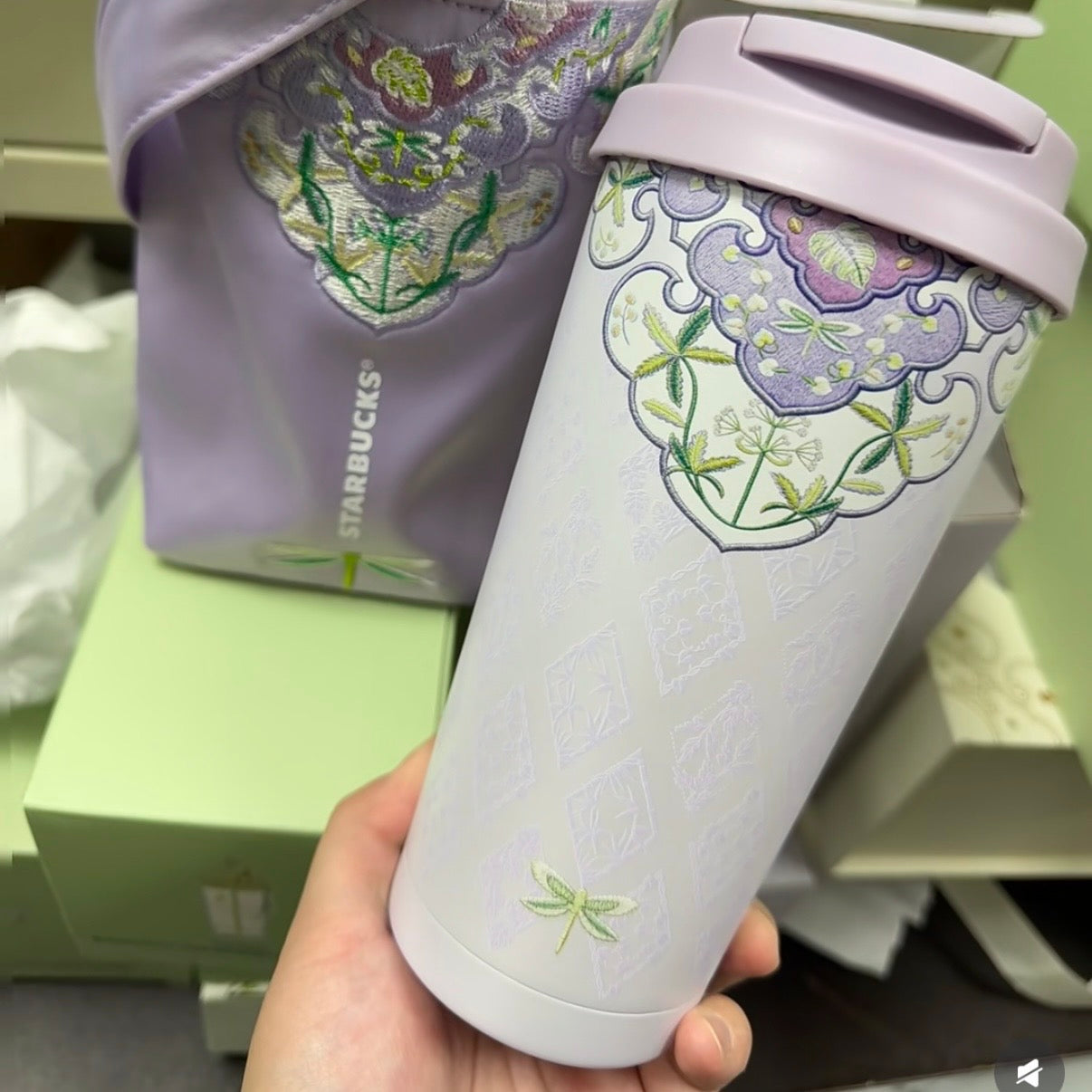 Starbucks cup num 1525