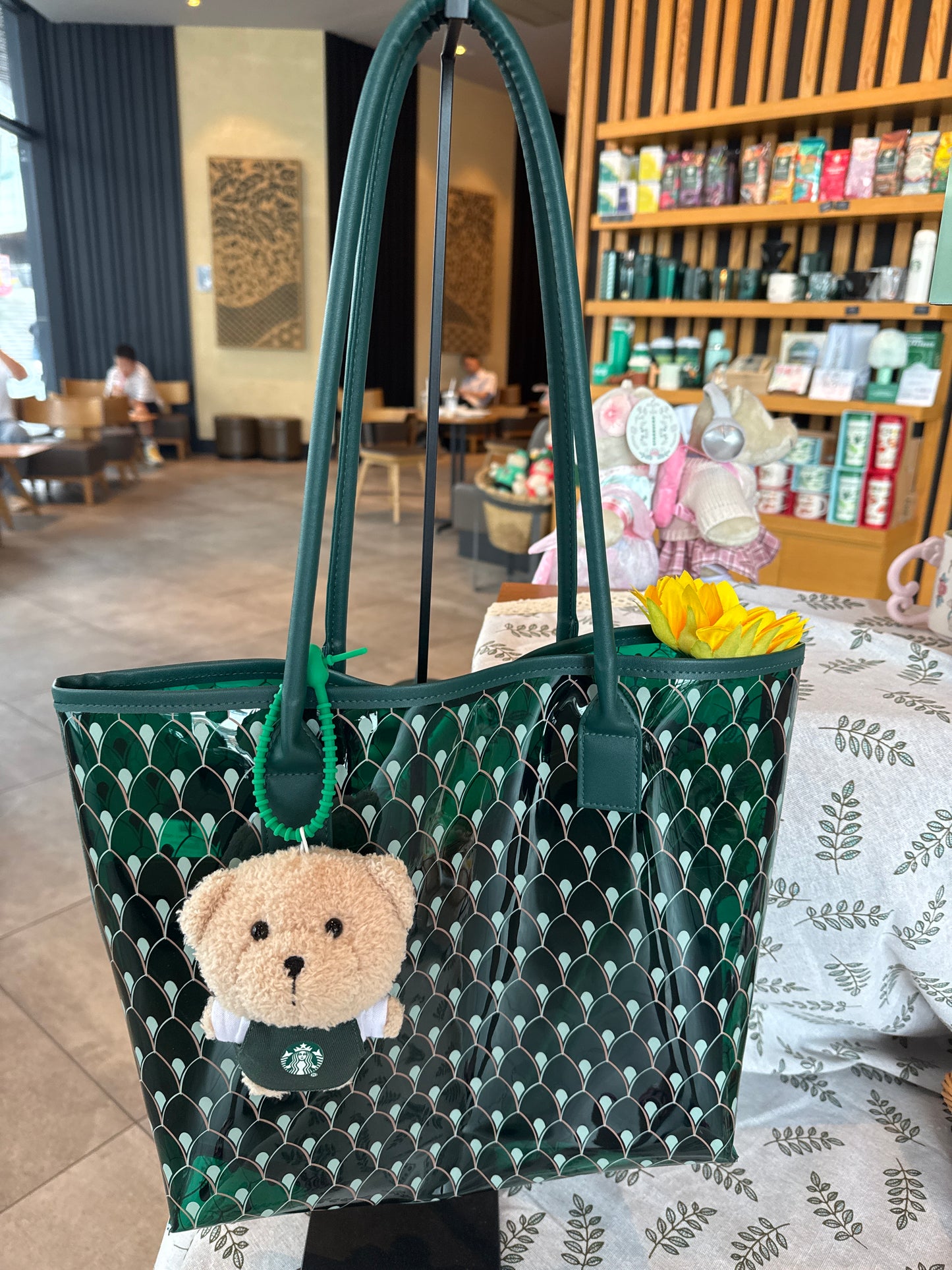 Starbucks cup num 1072