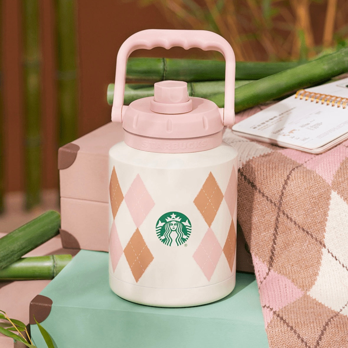 Starbucks cup num 497