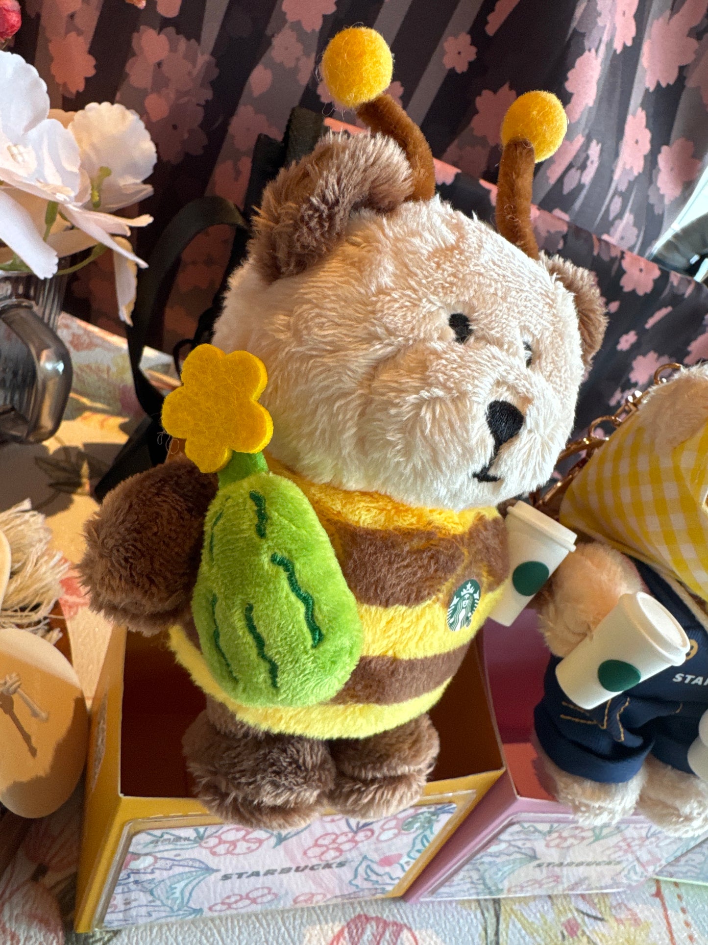 Starbucks cup num 328