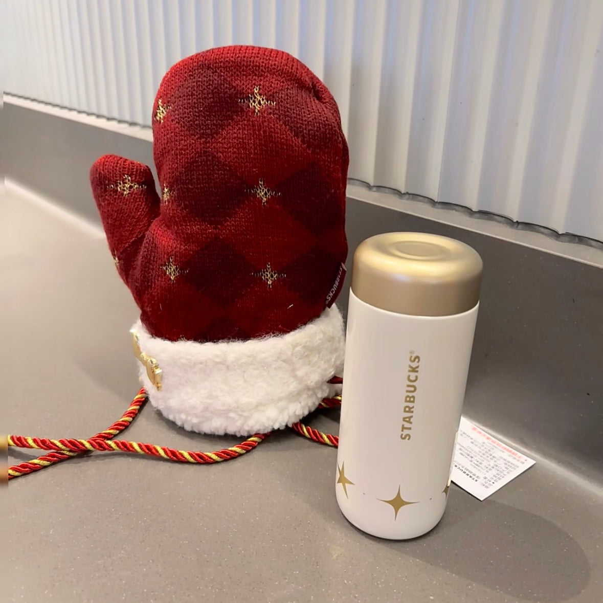 Starbucks cup num 1304