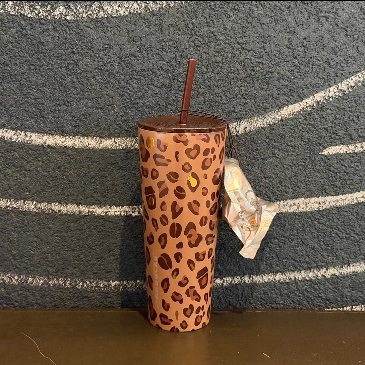Starbucks cup num 1718