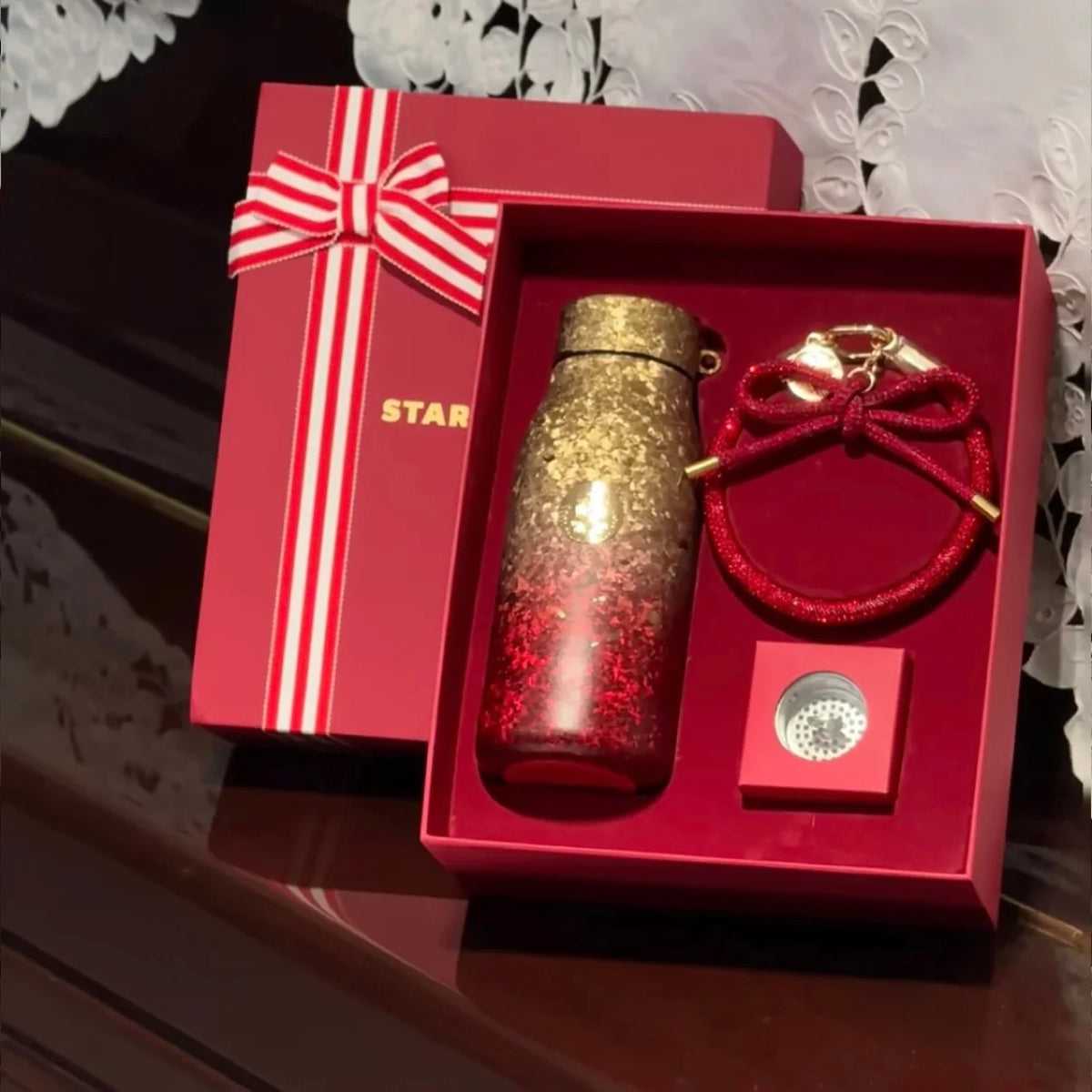 Starbucks cup num 1831 Ti
