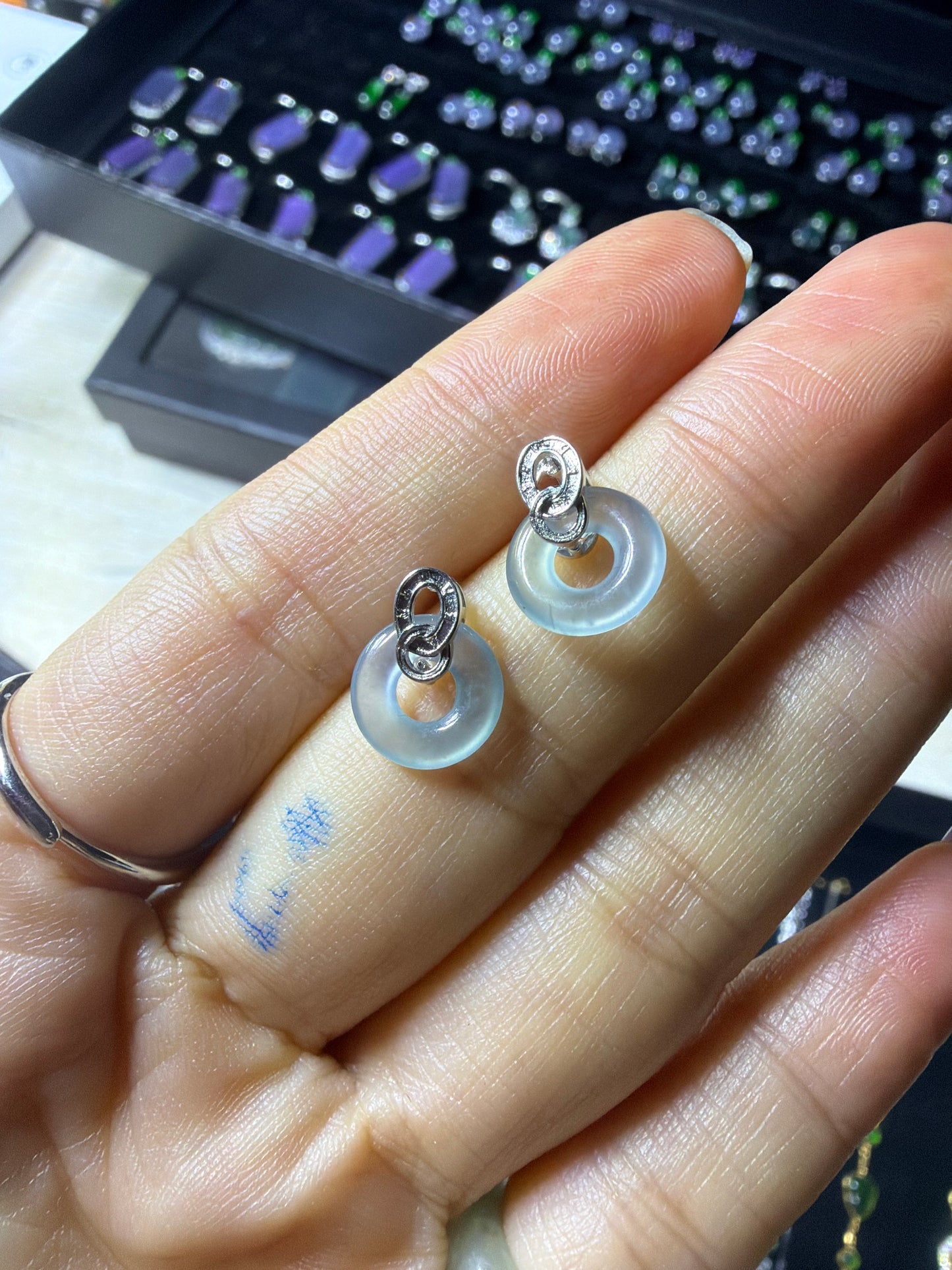 Jonathan link 26 1.26 man