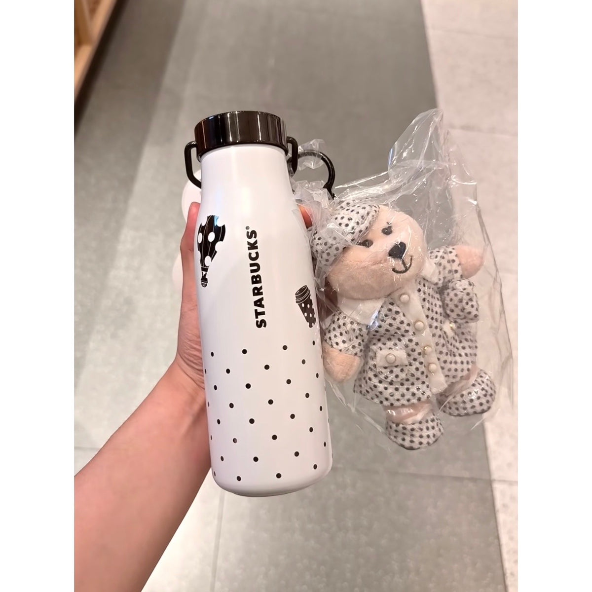 Starbucks cup num 1781