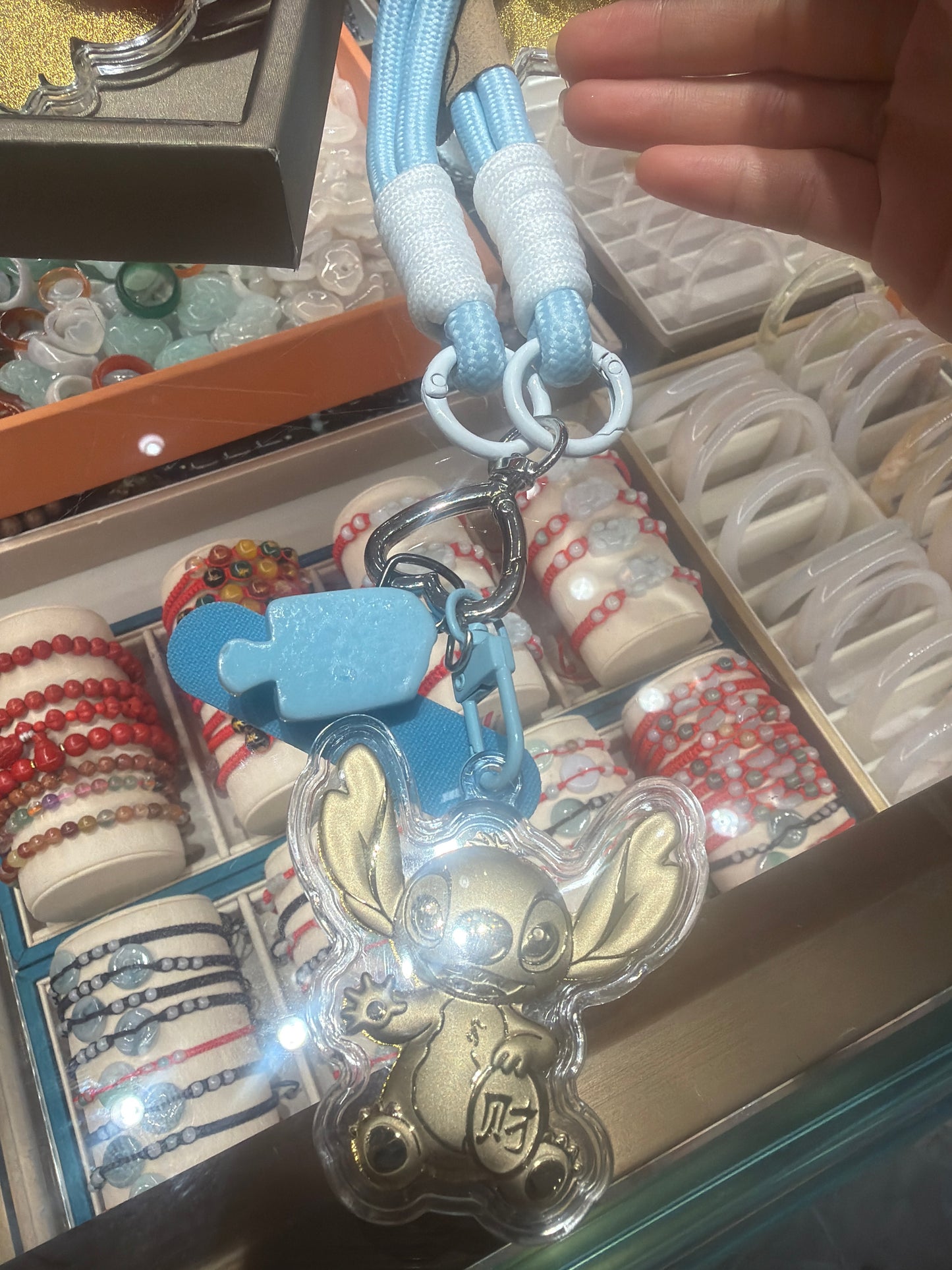 Beauty link 26 3.18 man