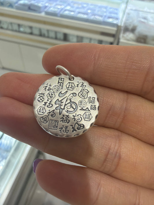 Gaby link 25 12.15 man