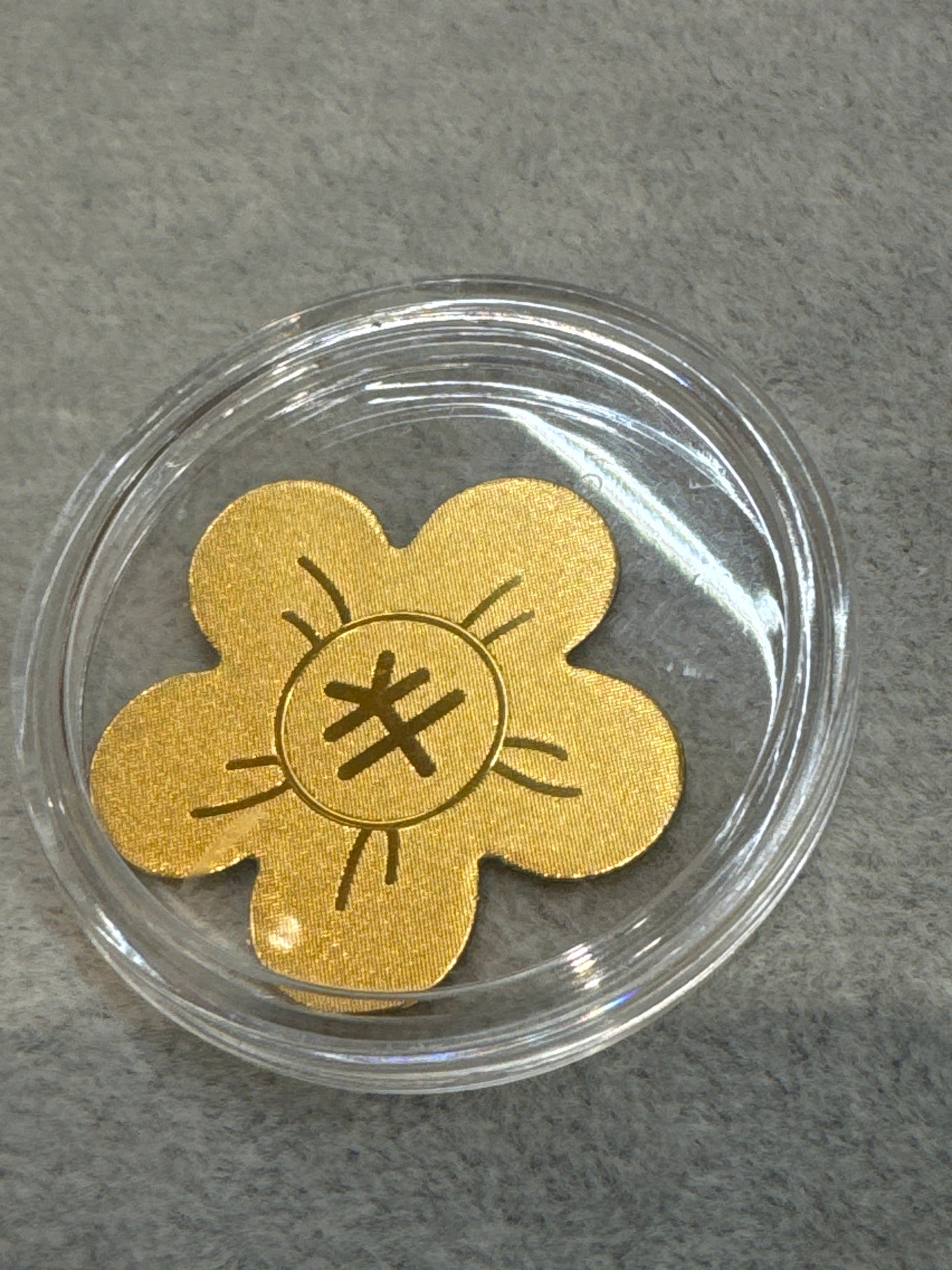 2mg Gold Stickers