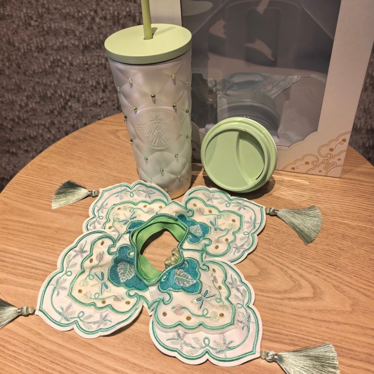 Starbucks cup num 1521