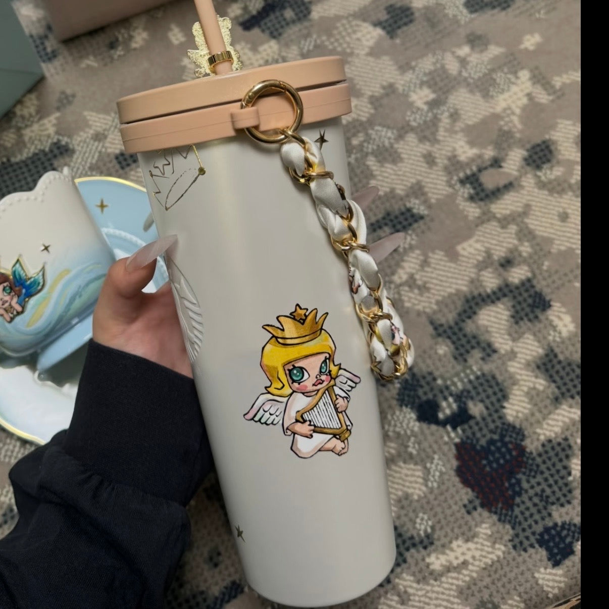 Starbucks cup num 1698
