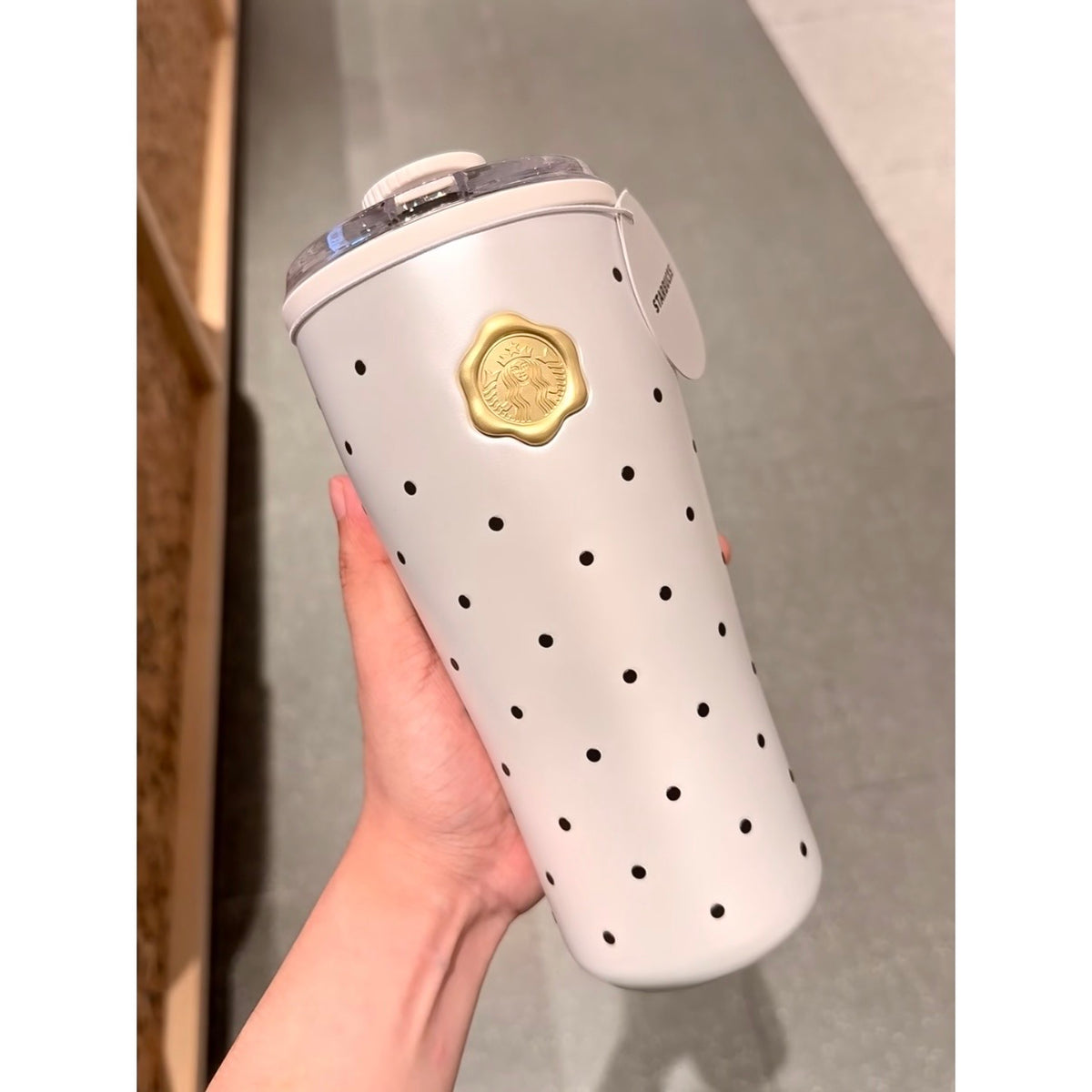Starbucks cup num 1776