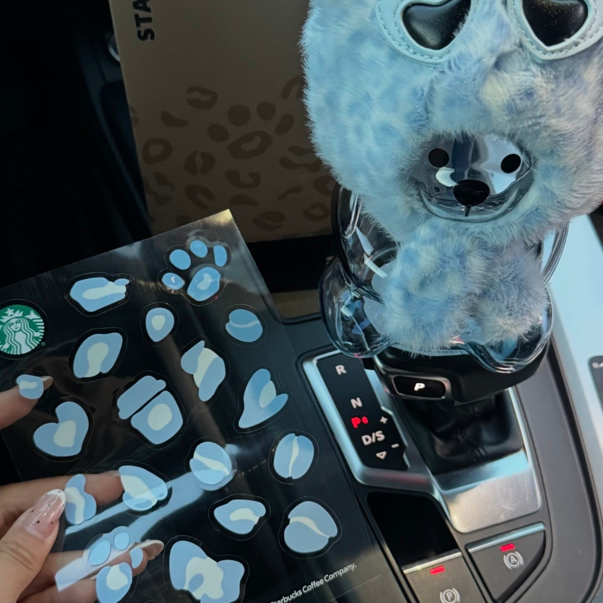 Starbucks cup num 1712