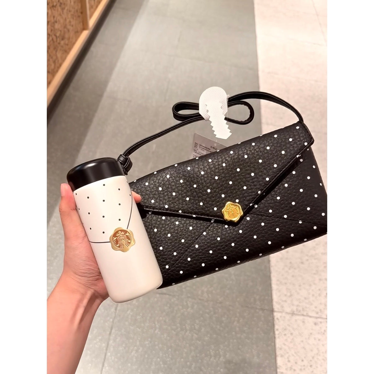 Starbucks cup num 1780