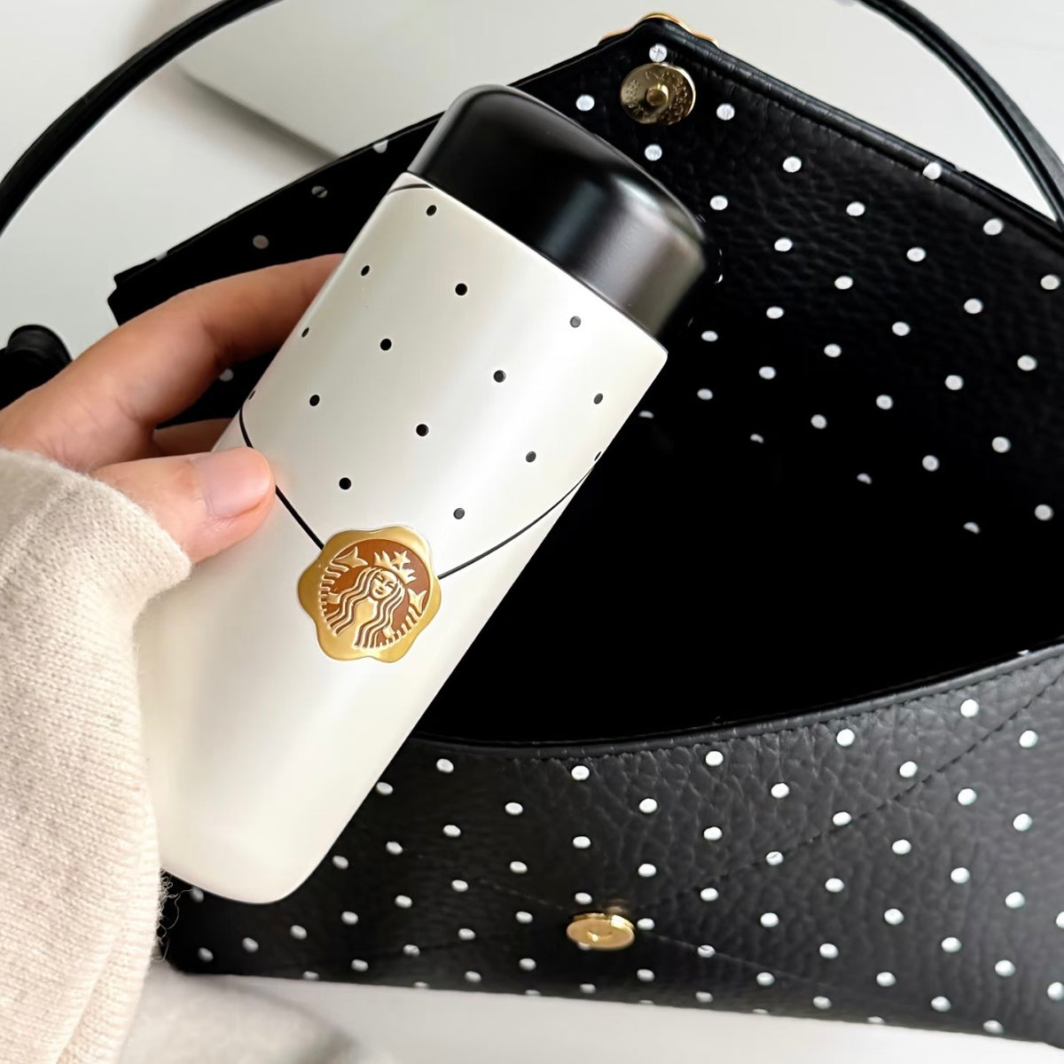 Starbucks cup num 1780