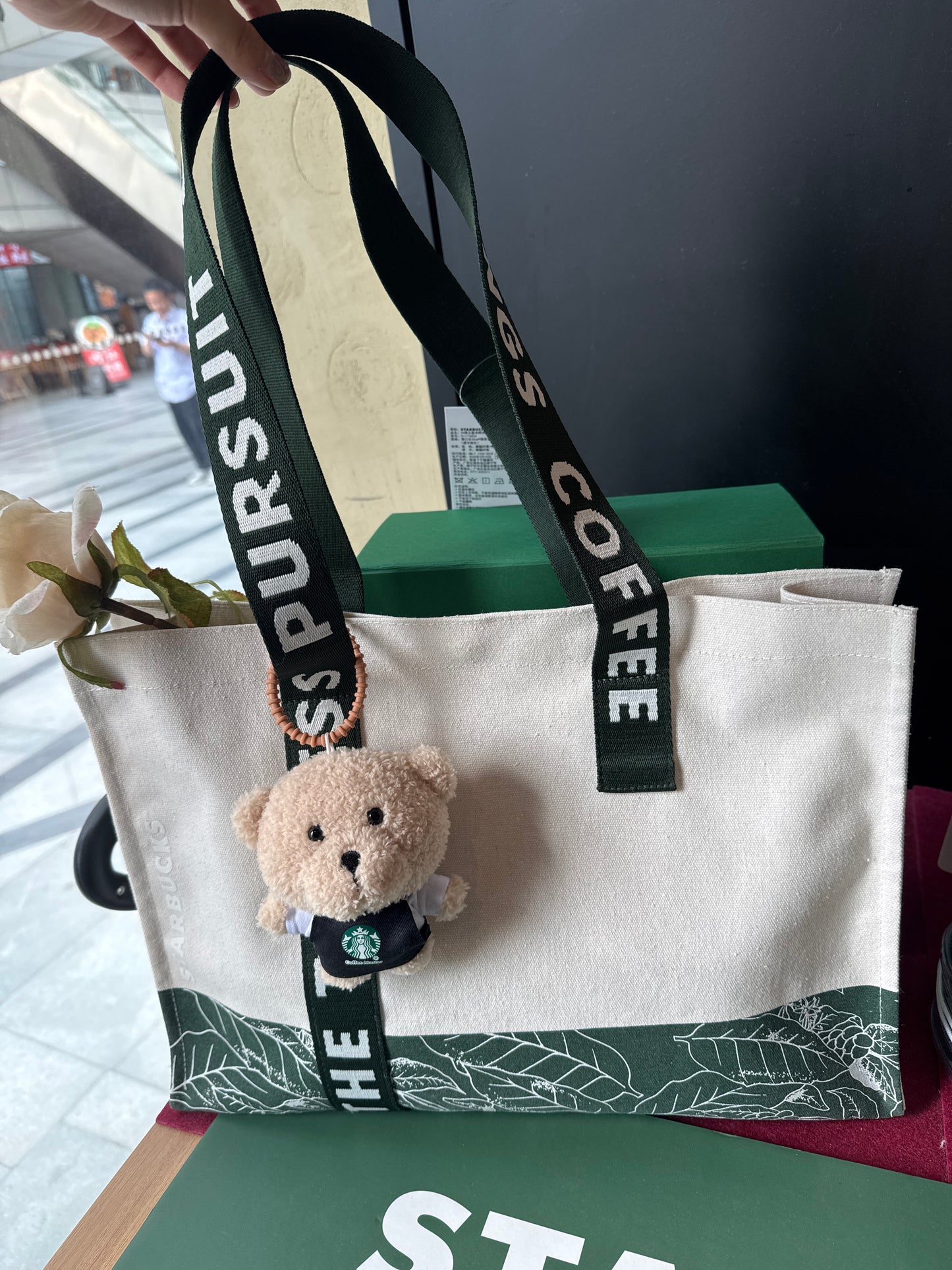 Starbucks cup num 1072