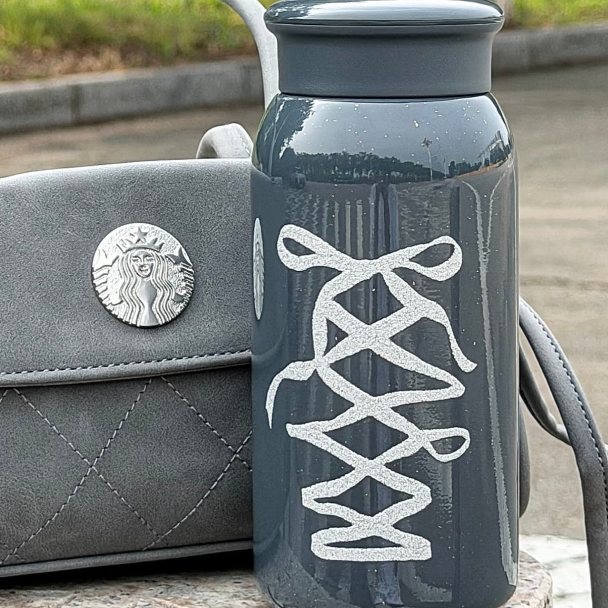 Starbucks cup num 1672