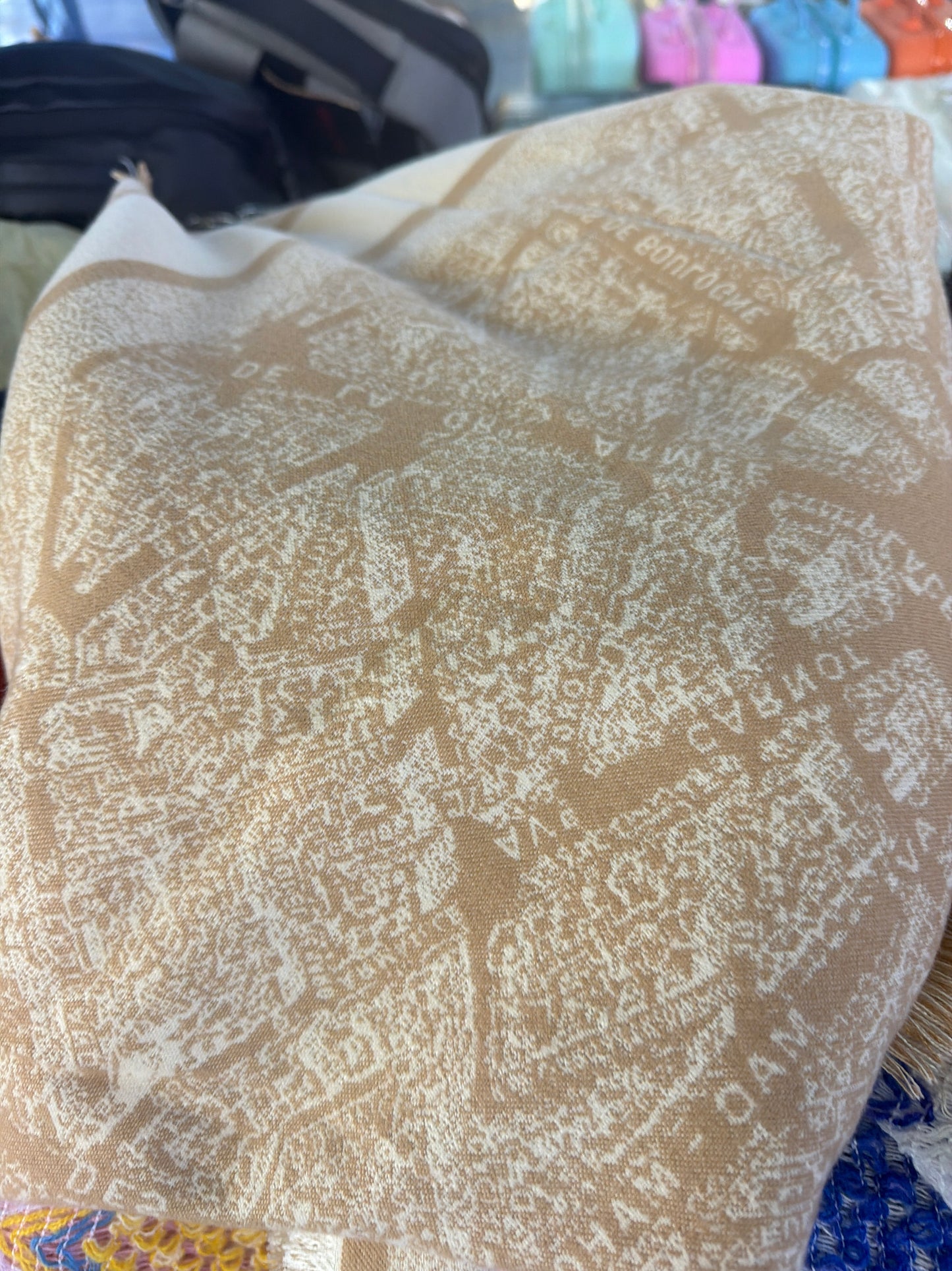 Gaby link 25 12.16 man 差图三 图二需要调整