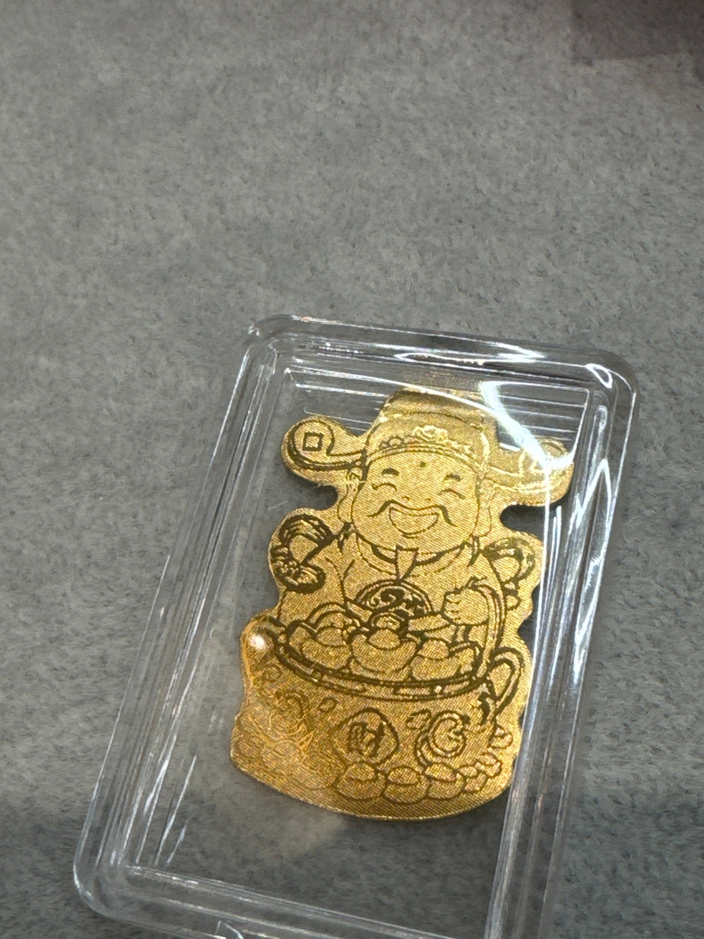 2mg Gold Stickers