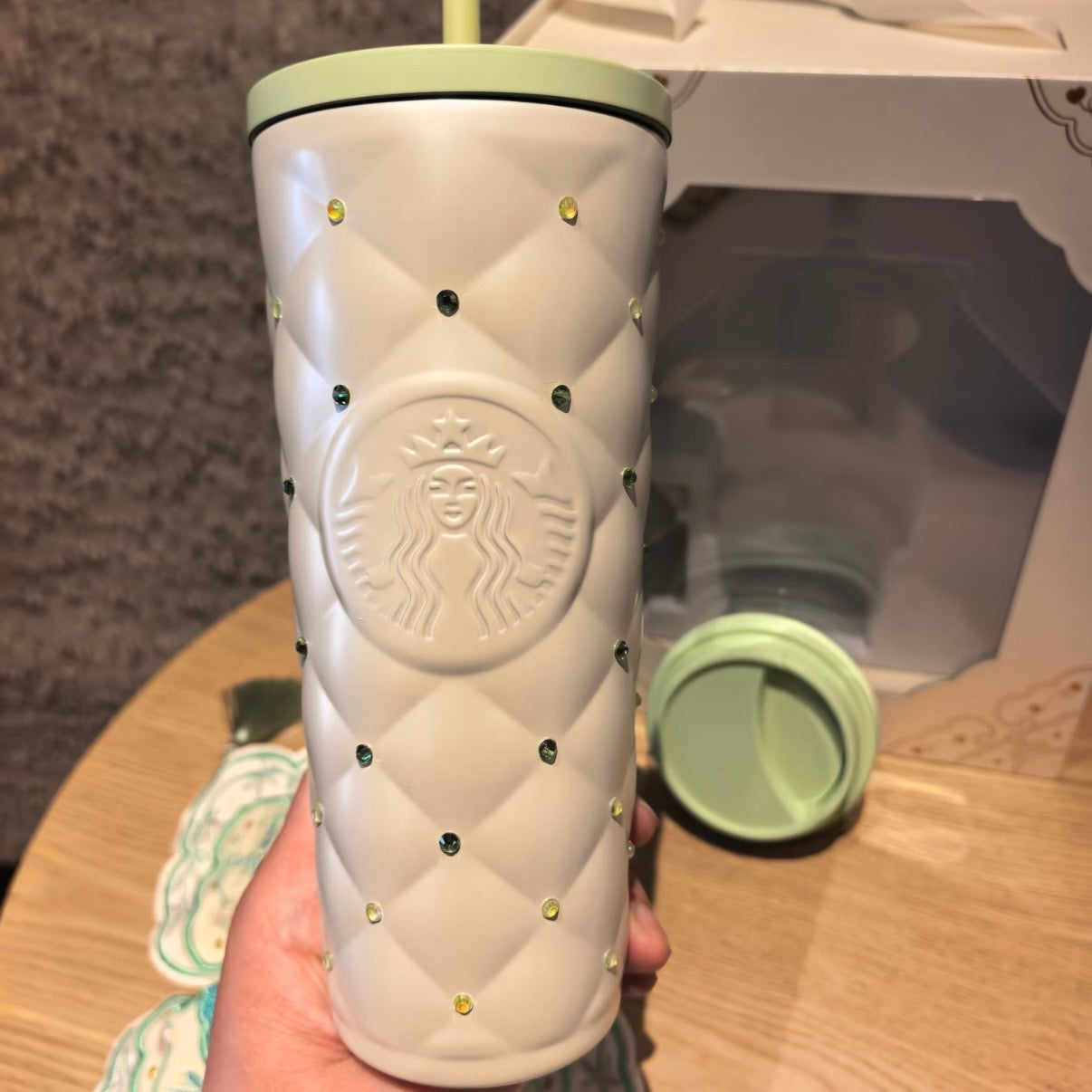 Starbucks cup num 1521