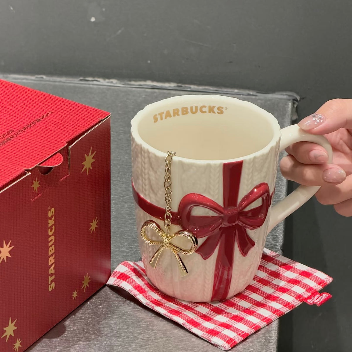 Starbucks cup num 1828